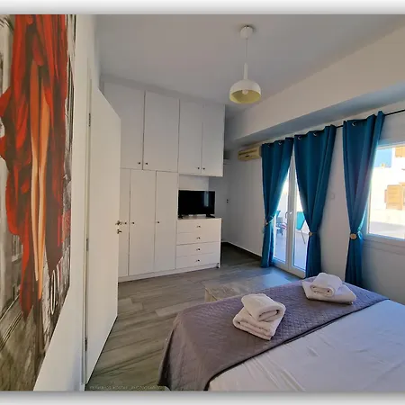 Welcome Syros Port * Ermoupoli